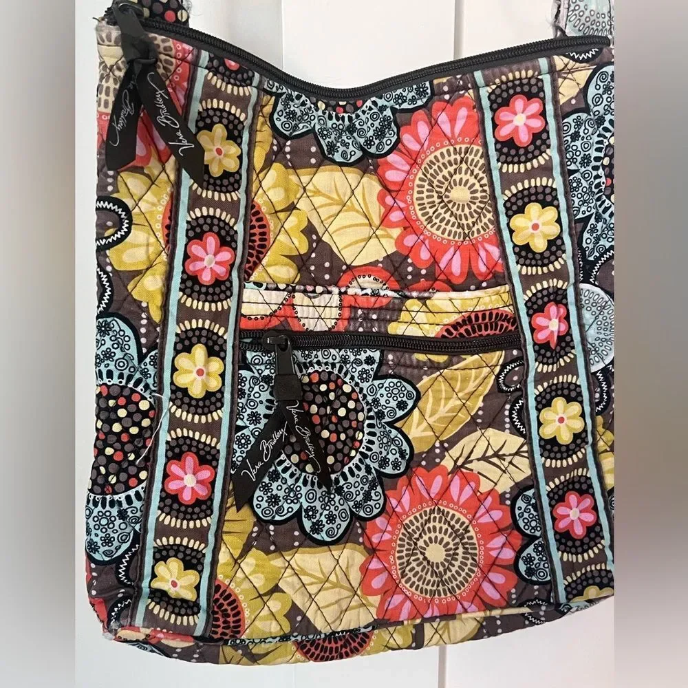 Vera Bradley Floral Multicolor Women's Crossbody Quilted Handbag 11”x 10”